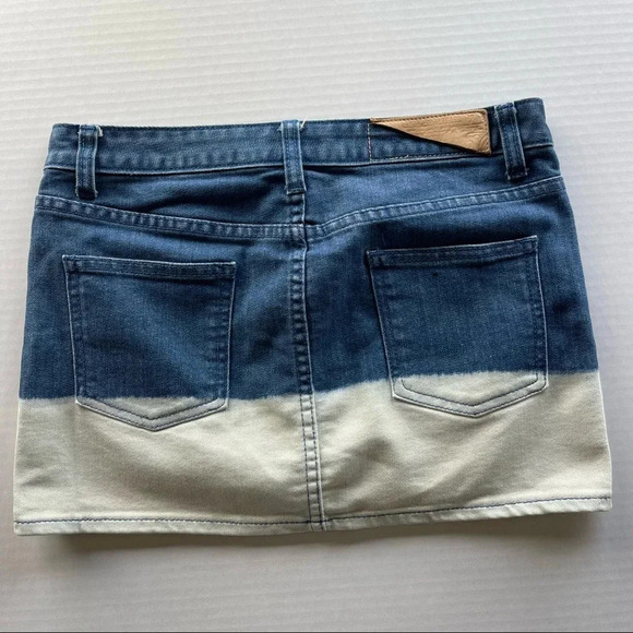 Izzue Denim Mini skirt size 27 - Picture 3 of 15